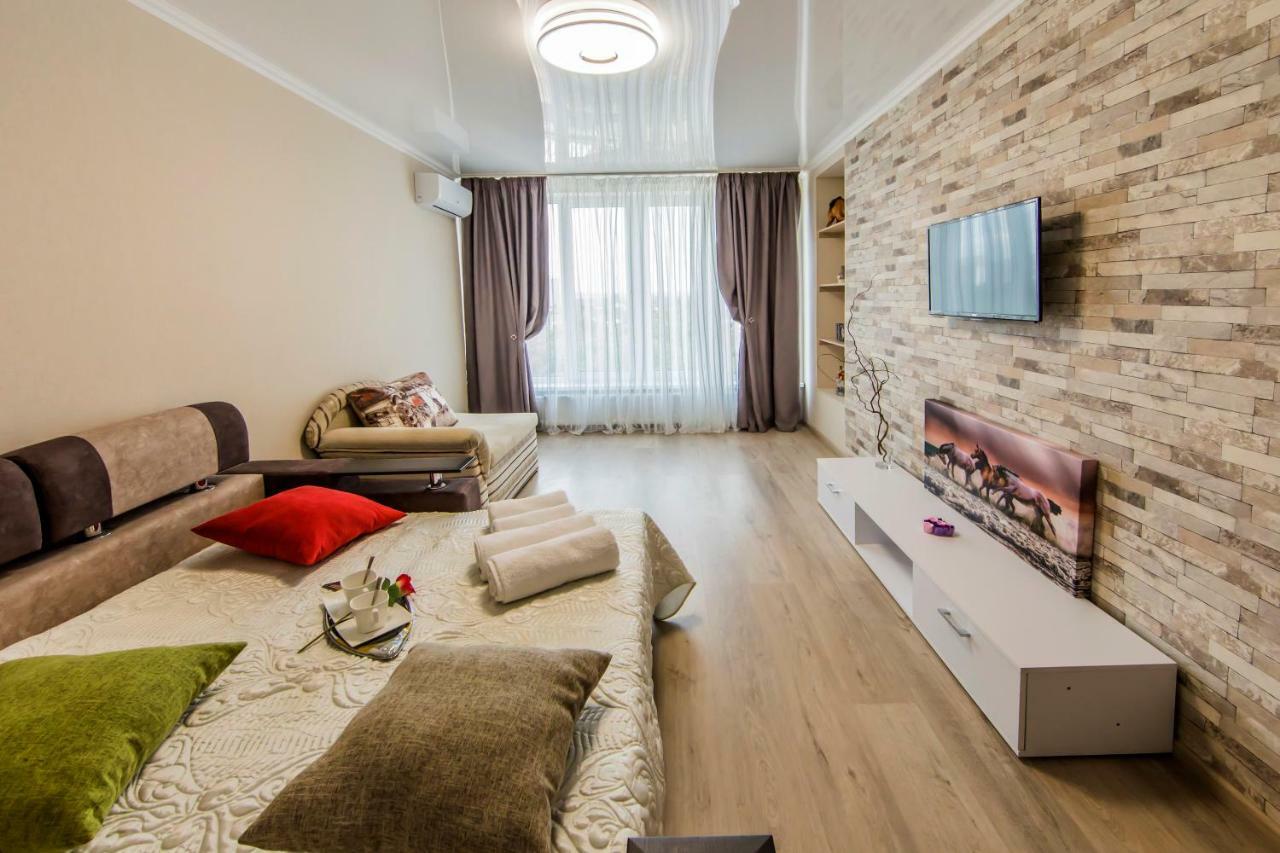 The Best Rest In This Stylish, Cozy Apartament. Appartamento Kiev Esterno foto